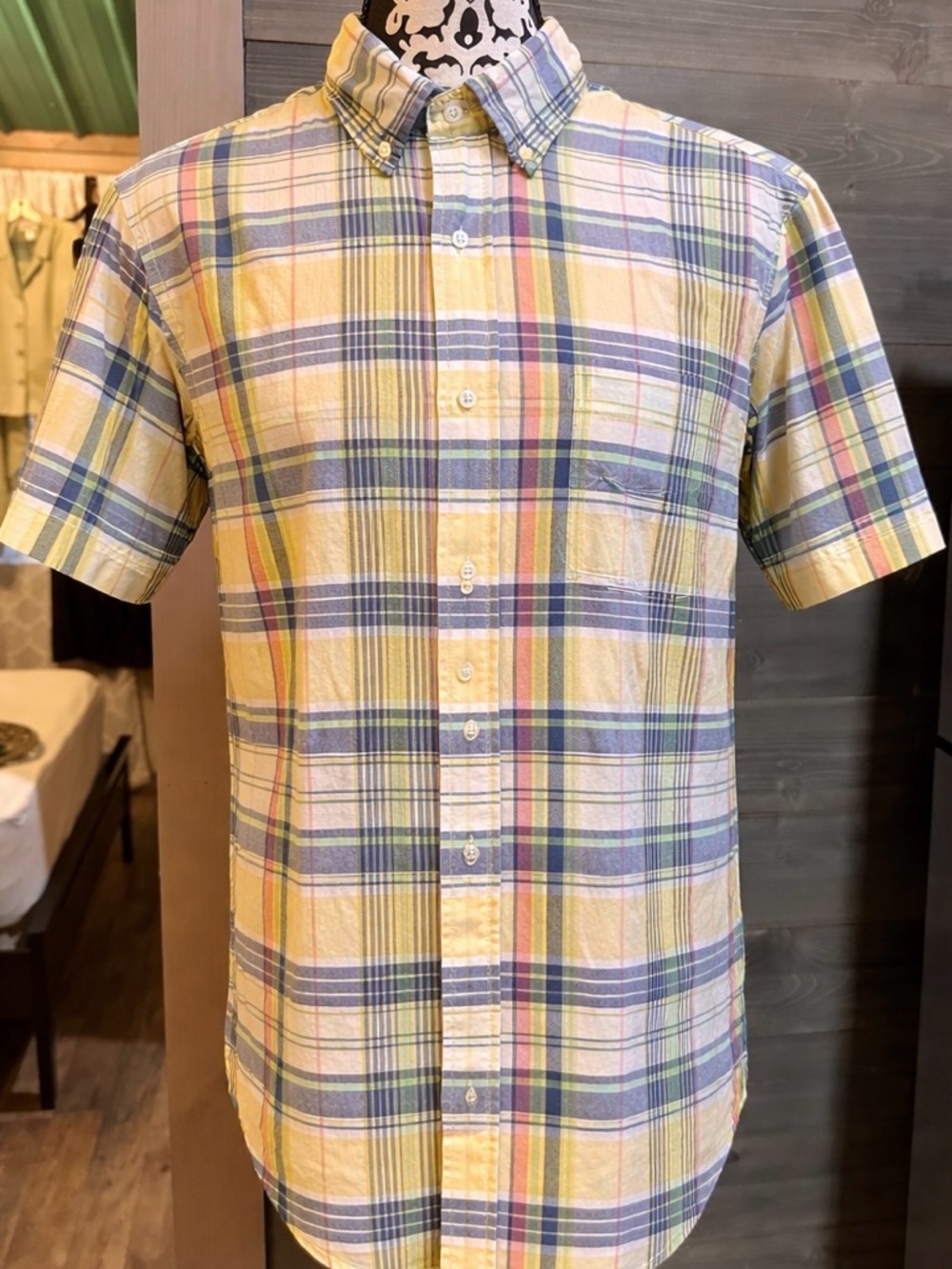 Men’s Cremieux classic Yellow Plaid Short-Sleeve Button-Down Shirt size large